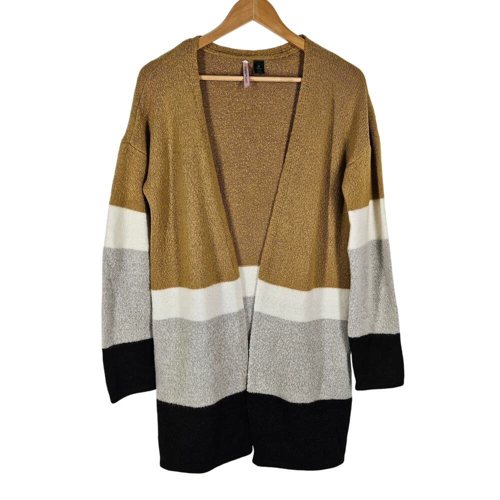LOVE BY DESIGN WOMEN'S STRIPED KNIT SWEATER – SIZE MEDIUM – COZY & CHIC